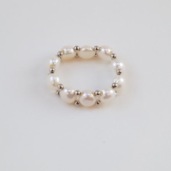 🔷✨ Single-Color Pearl Rings ✨🔷 - Picture 2 of 6
